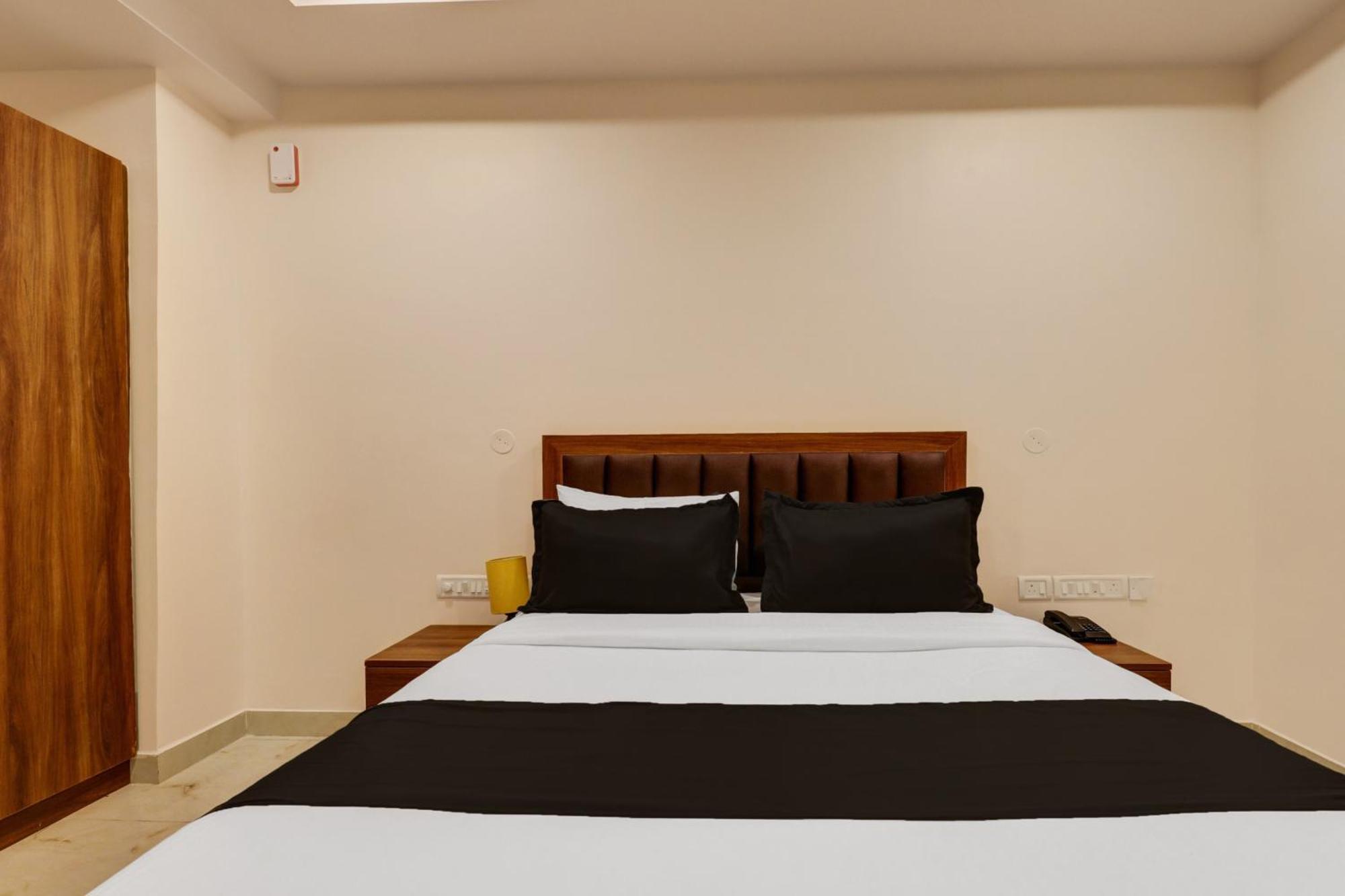 Super Townhouse Arekere Near Mithai Mahal Bengaluru Zewnętrze zdjęcie